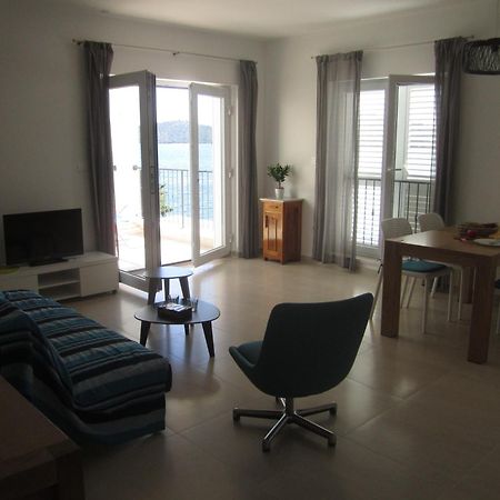Apartments Jela Rogoznica  Room photo