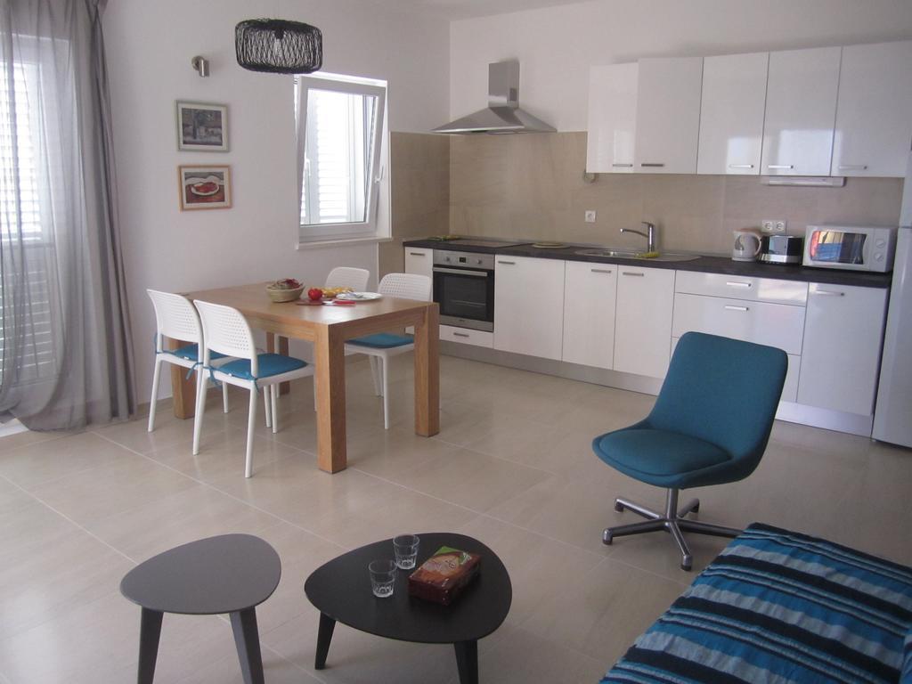 Apartments Jela Rogoznica  Room photo